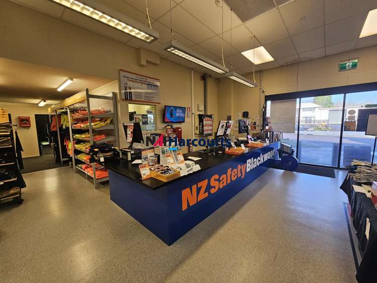 B/2 Cebel Place Albany_6