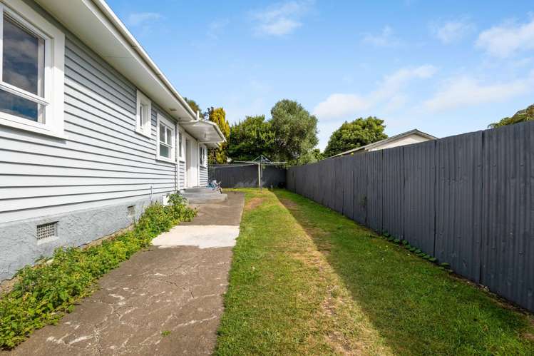 1 Caplen Street Hawera_18