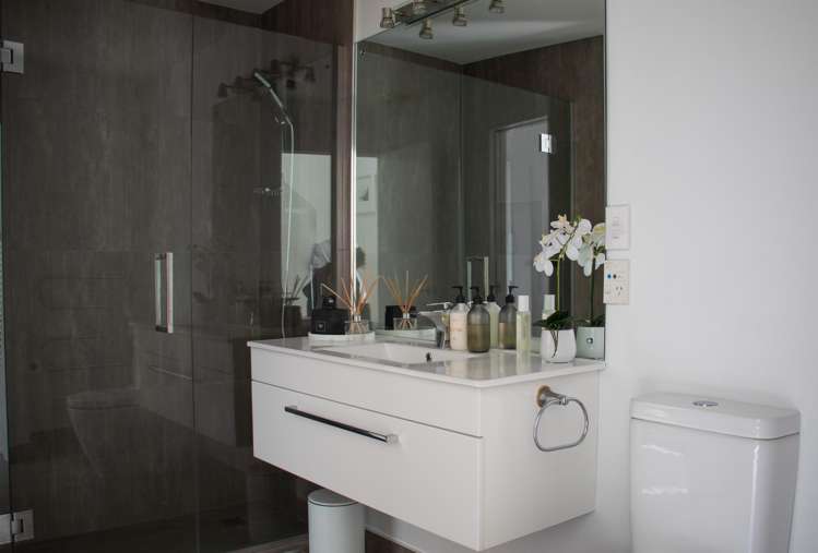 2/23 Napier Street Freemans Bay_4