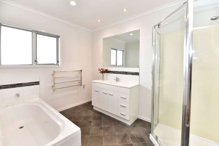 27 Tiri Road Manly_13