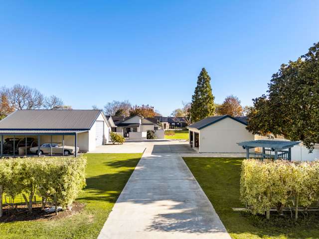64 Athlone Drive Cambridge_2