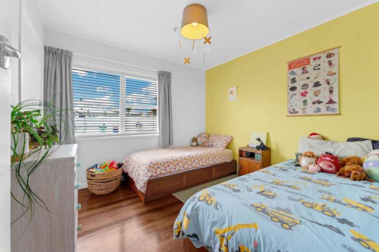 20 Sylvan Crescent Te Atatu South_9