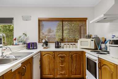 1/19 Chesham Avenue_2