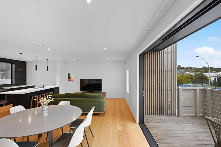 1/2 Manning Street Hamilton Central_29