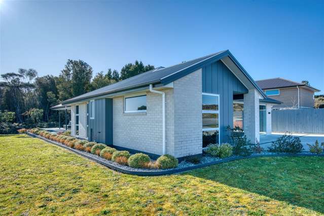 25 Racecourse Terrace Rise Hokitika_1