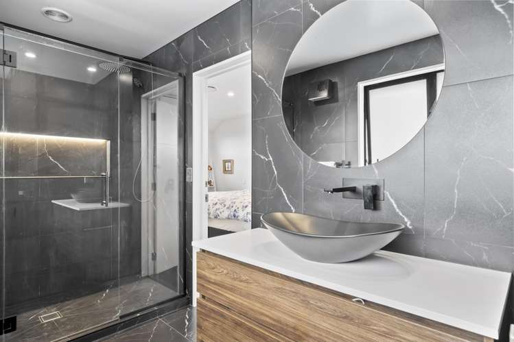 6 Timara Crescent Burwood_23