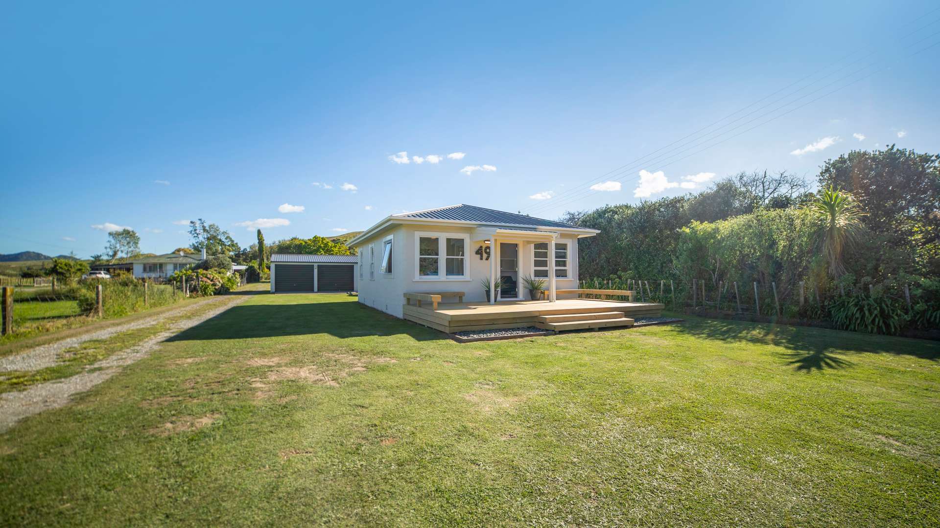 49 Tauwhareparae Road Tolaga Bay_0