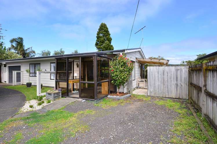 3/12 Edward Avenue Orewa_17