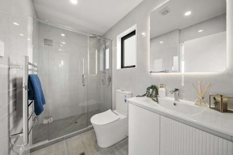 5/1088 Beach Road Torbay_6