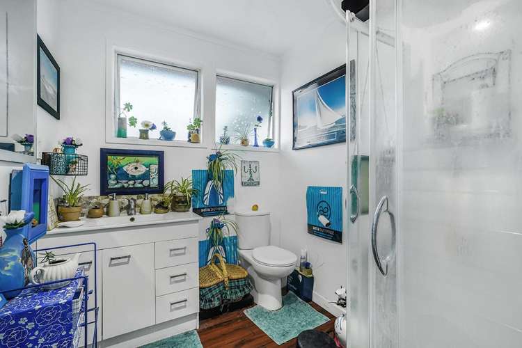 B/15 Saxbys Road Glenview_14