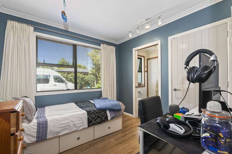 4 Mclean Street Glenholme_16