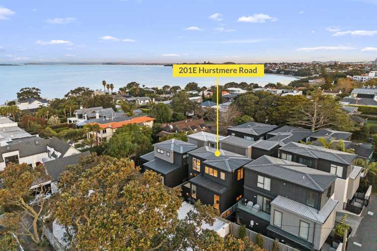 201E Hurstmere Road Takapuna_22