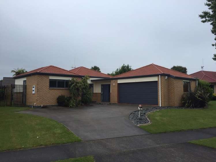 3 Lavenham Place Rototuna North_1