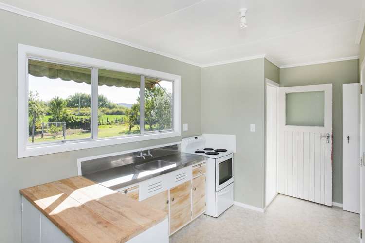 18 Library Road Te Karaka_3