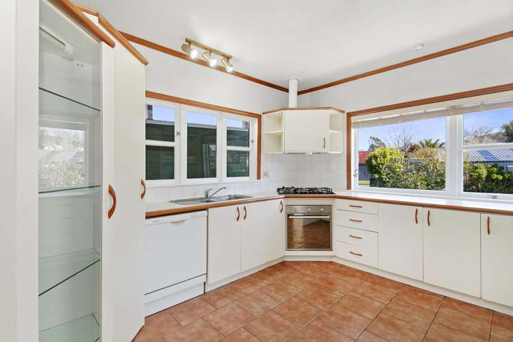 128 Woburn Road Lower Hutt Central_7