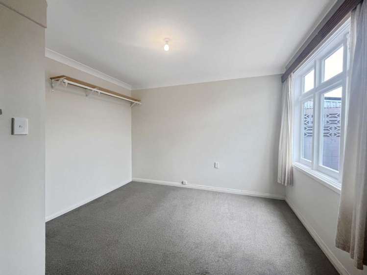 122 Linton Street West End_5