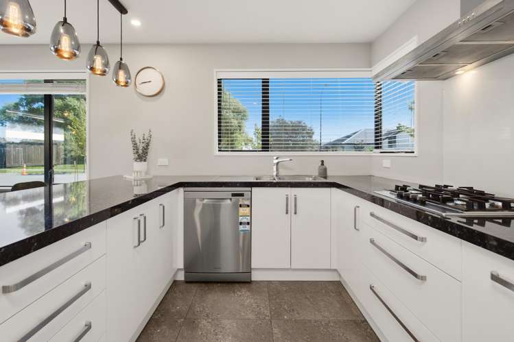 38 Ridgeway Avenue_1