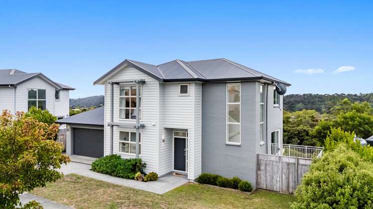 81 Mackay Drive Greenhithe_3