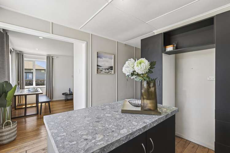 10 Chard Street Westown_6