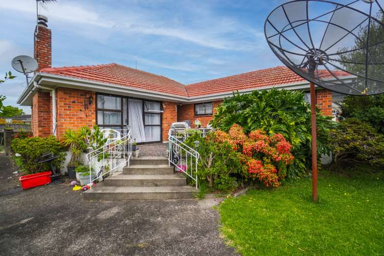 64 Wedgwood Avenue Mangere East_6