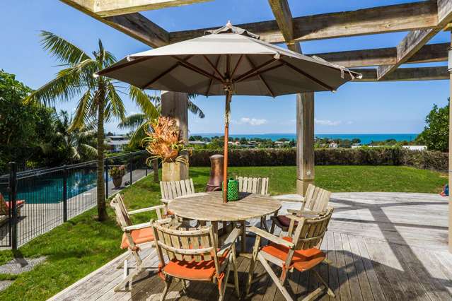 7 Rahopara Street Castor Bay_2