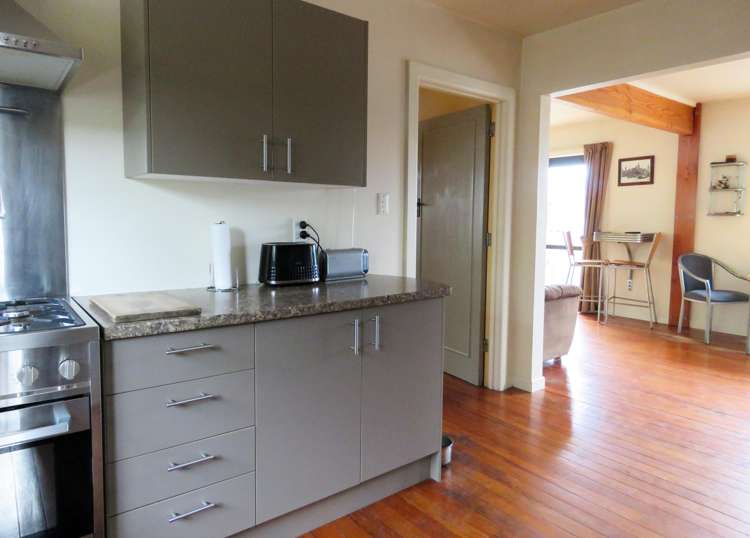 7 Main Street Reefton_6