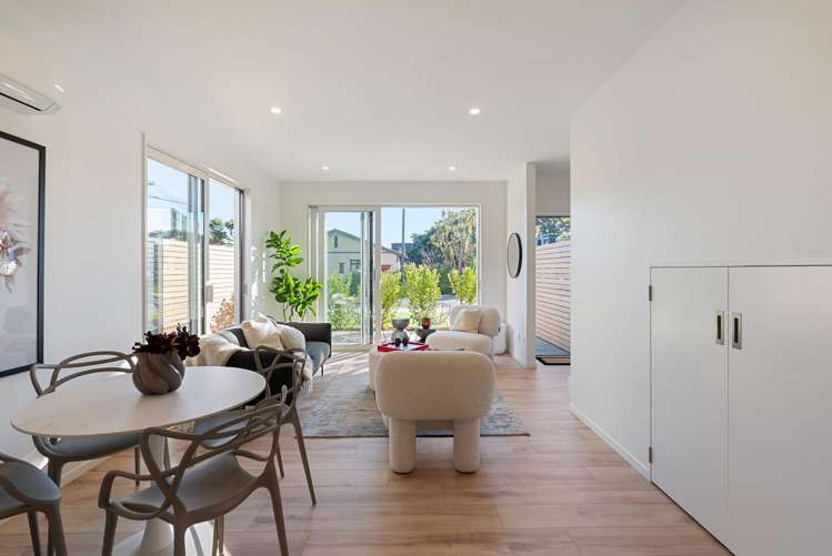 17B Puriri Street Eastbourne_8