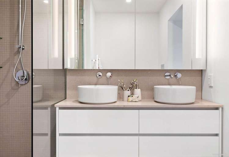 104/27 Rutland Street 10015_7