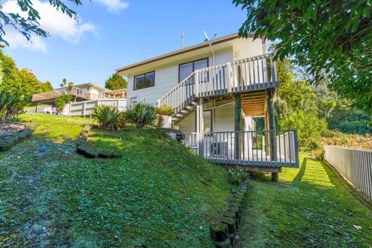 95B Fairclough Road Beach Haven_19