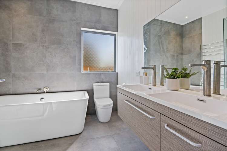 2/71 Pages Road Linwood_14