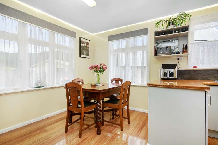 7 Honey Street Wainuiomata_6