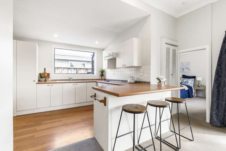 15 Sillary Street Hamilton East_8