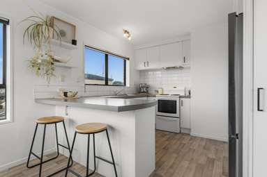 42 Ascot Road_3