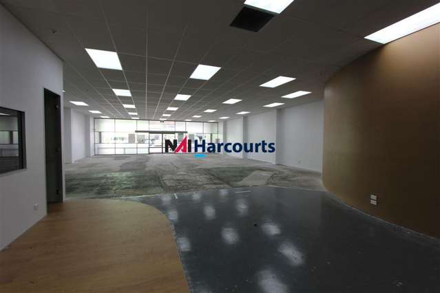 64 Barrys Point Road Takapuna_4