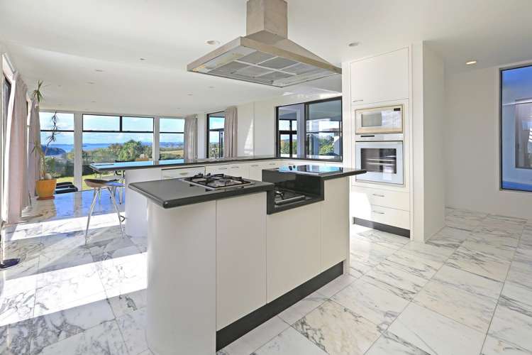 19 Tudor Park Drive Whitford_7