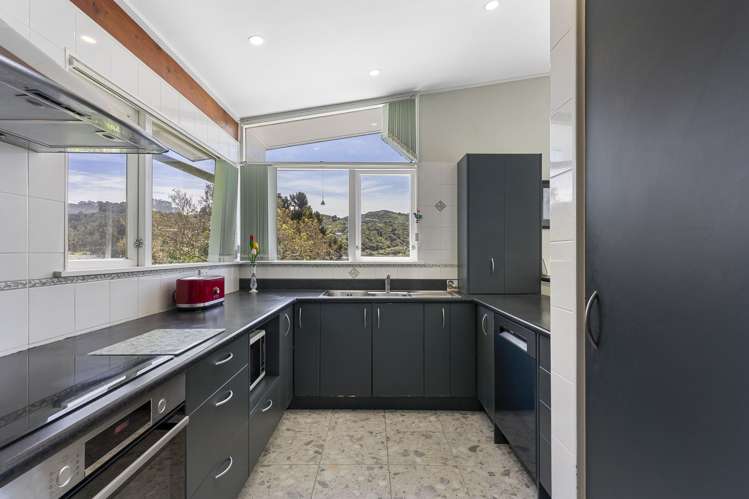 20 Collier Avenue Karori_11