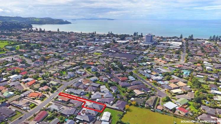 43a Doment Crescent Orewa_16