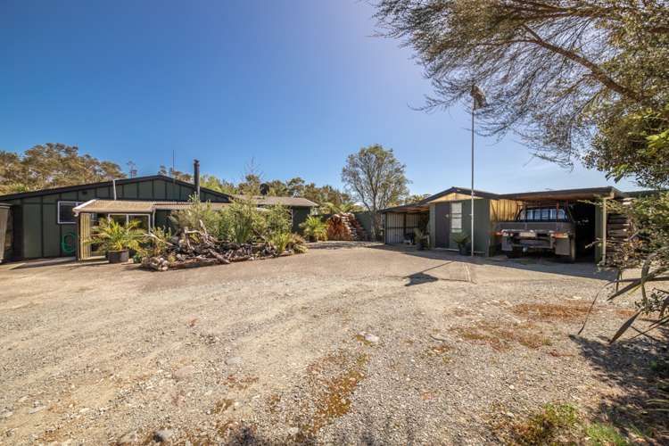 26 Banbury Street Waimangaroa_33