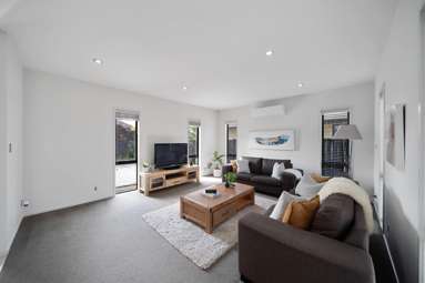 3 Rivoli Place_3