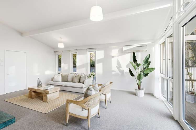 6 Camelot Street Ilam_13
