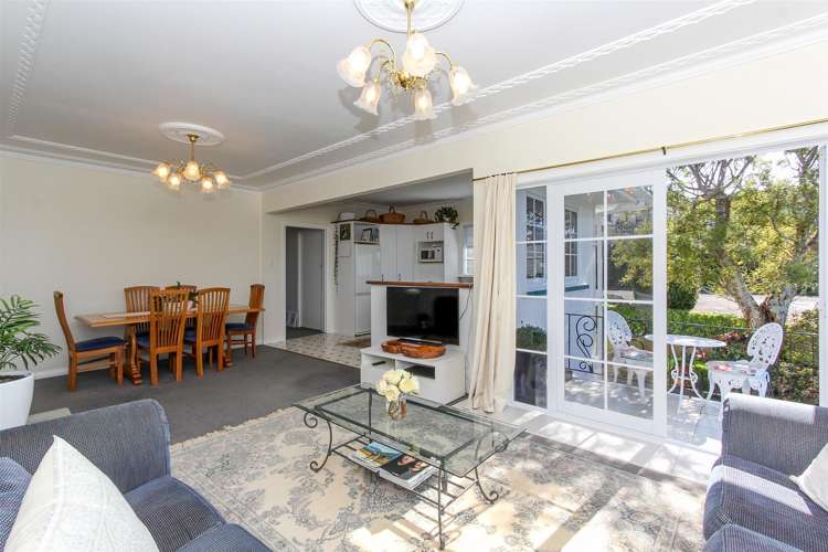 114 Belt Road New Plymouth Central_4