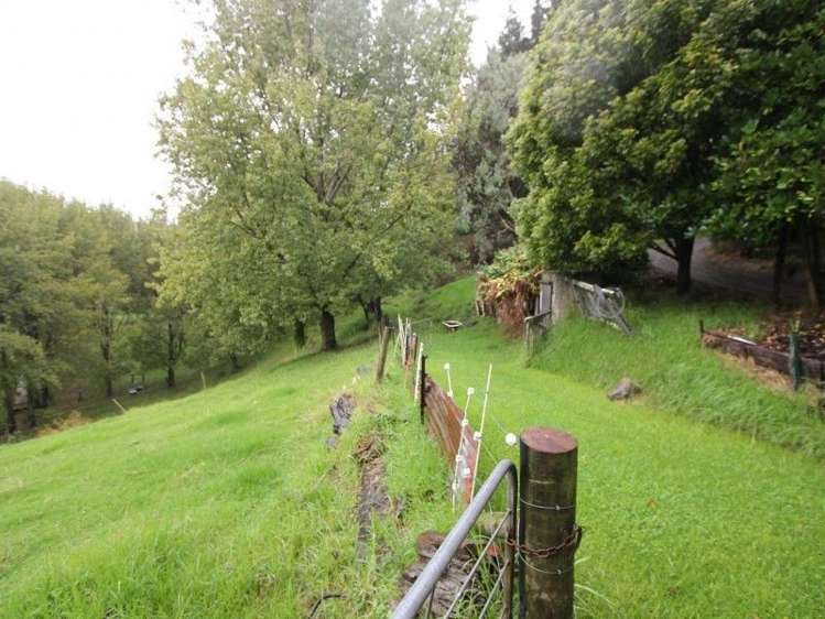 71 Holmwood Road Kaitoke_13