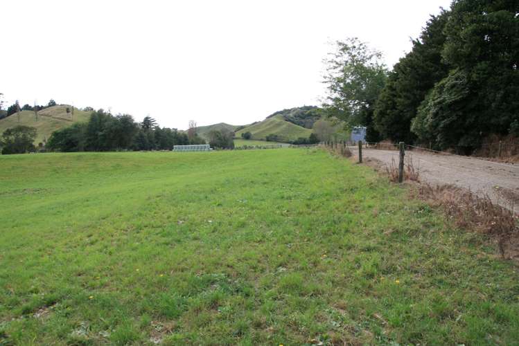 292 Gordon Road Toko_2