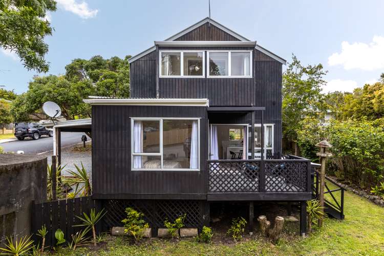 2 Shadon Place Stanmore Bay_24