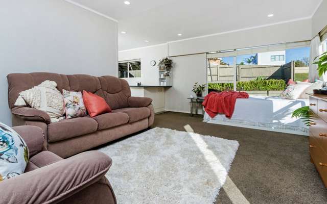 1/25 Mayall Avenue Beach Haven_2