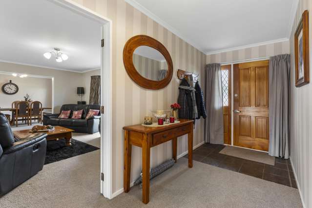 31 Norfolk Crescent Feilding_3