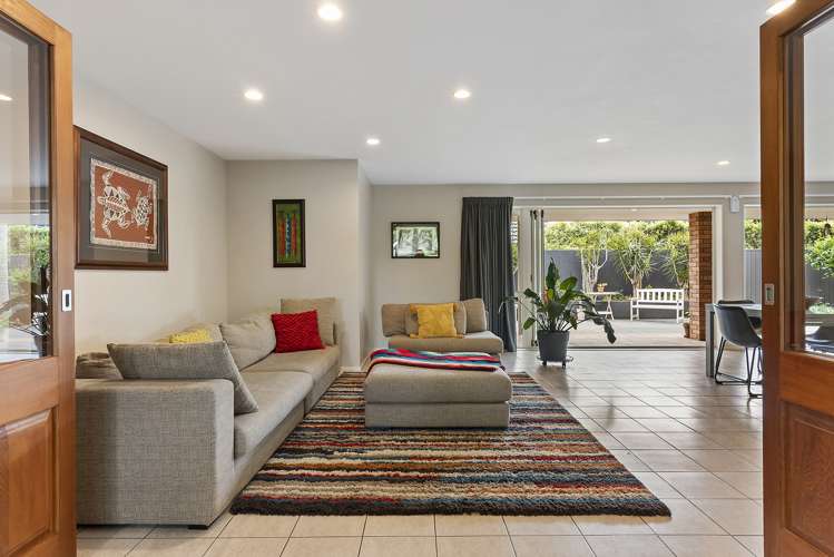 2 Vinograd Drive Te Atatu Peninsula_9