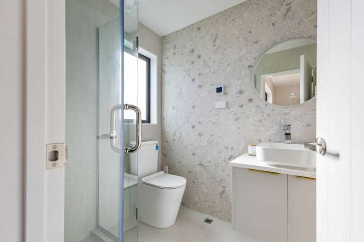 44e Bruce Road Glenfield_8