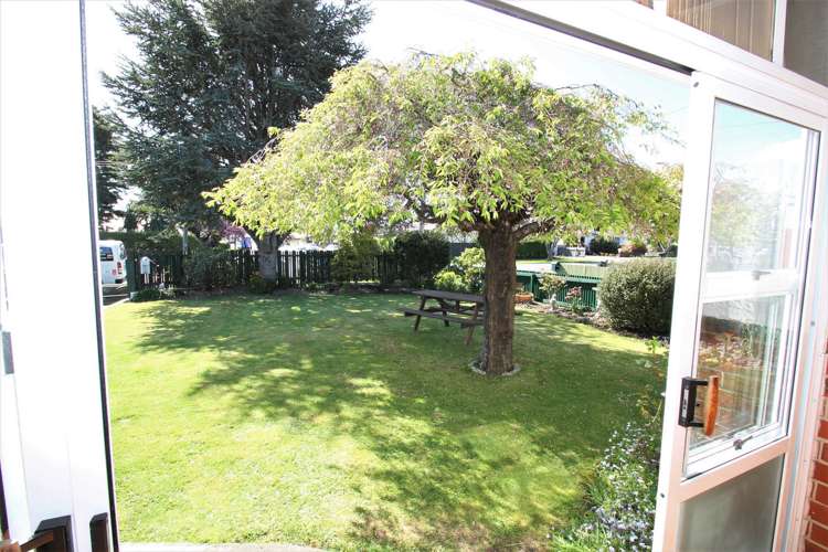 27 Lanark Street Mosgiel_14