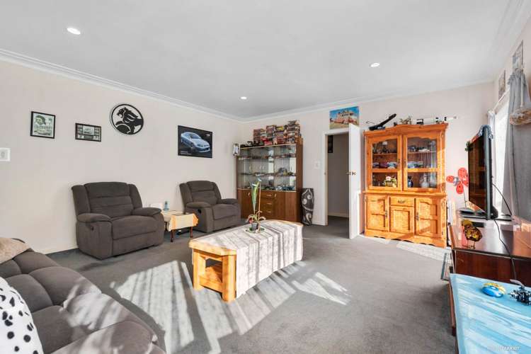 555 Buckland Road Buckland_13